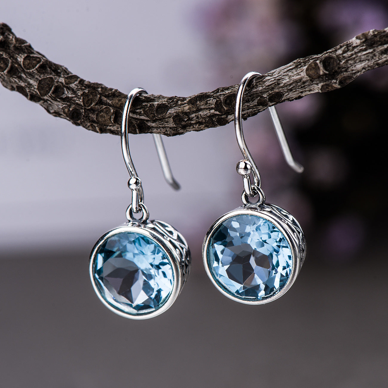 Unique 925 Sterling Silver Round Natural Blue Topaz Gemstone Pendant Drop Earrings